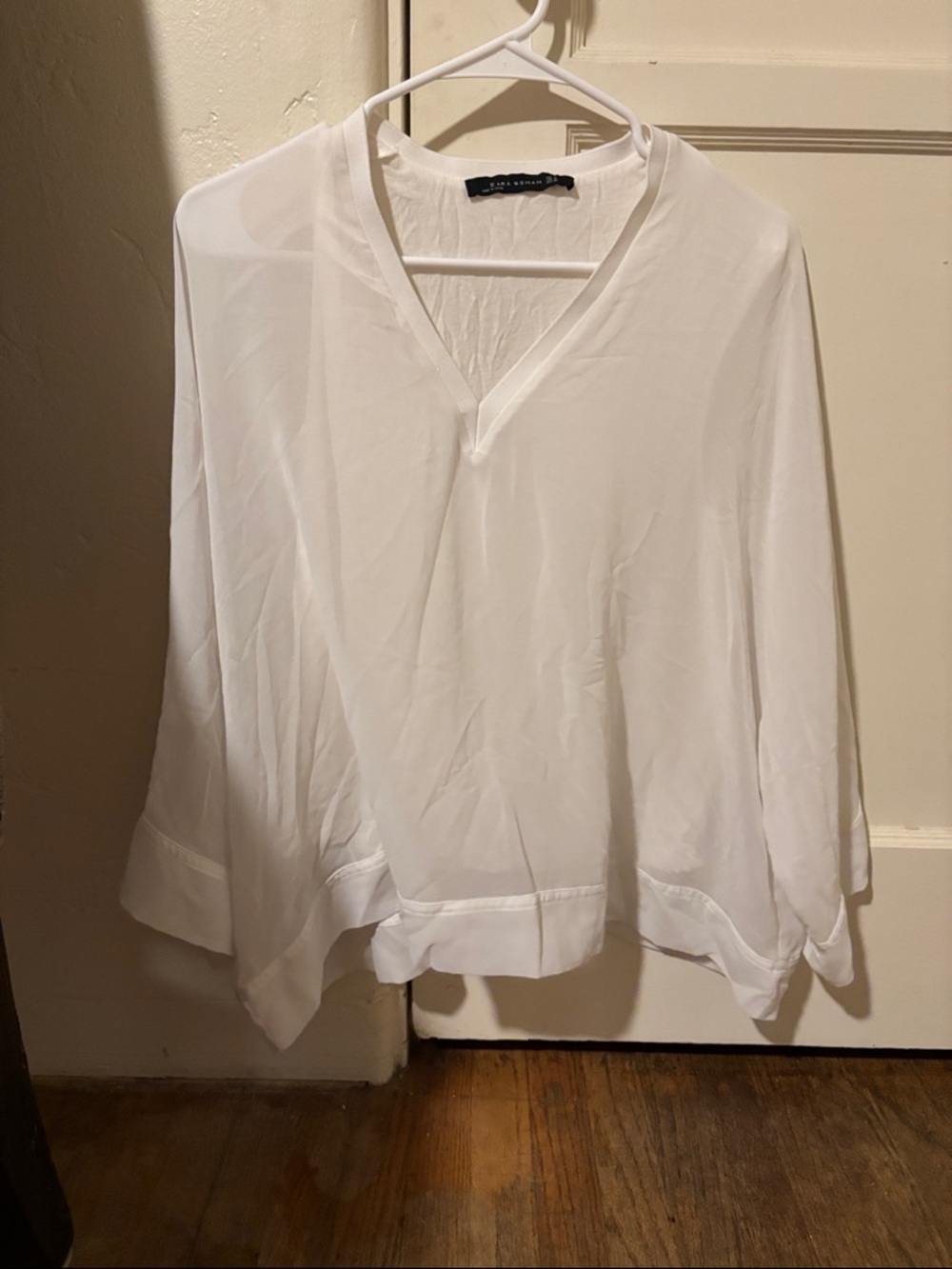 Zara White V-Neck Sheer Long Sleeve Blouse